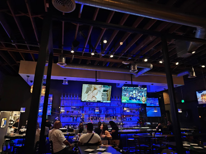 knolls restaurant in bixby knolls3