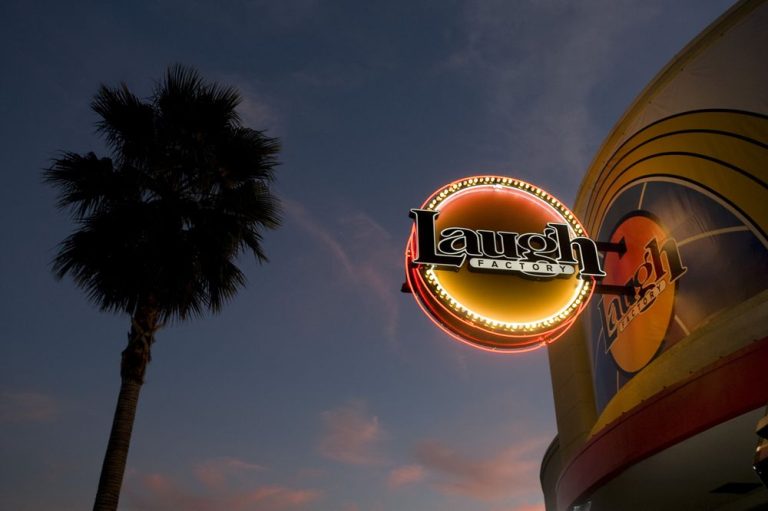 Laugh Factory long beach ca2 768x511