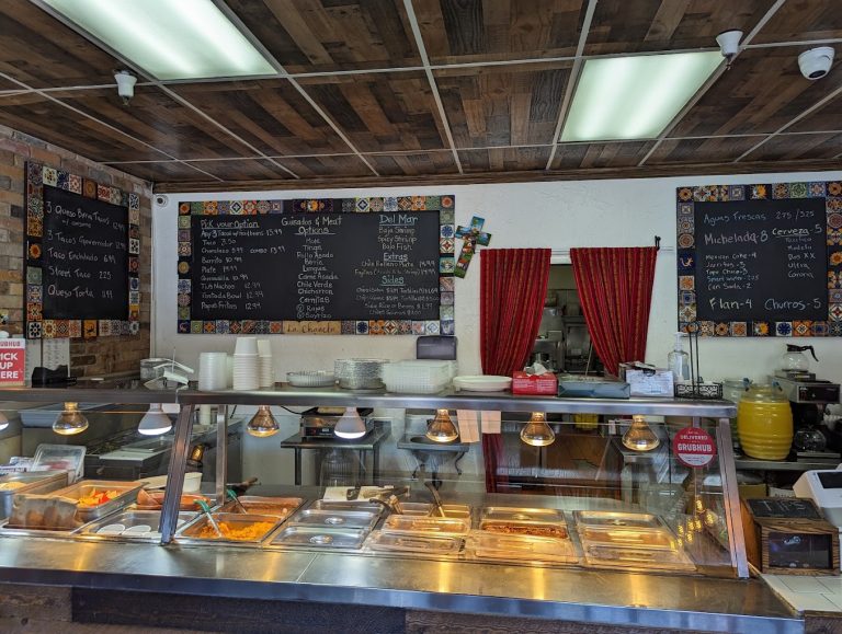 La Chancla Mexican Grill long beach ca 768x579