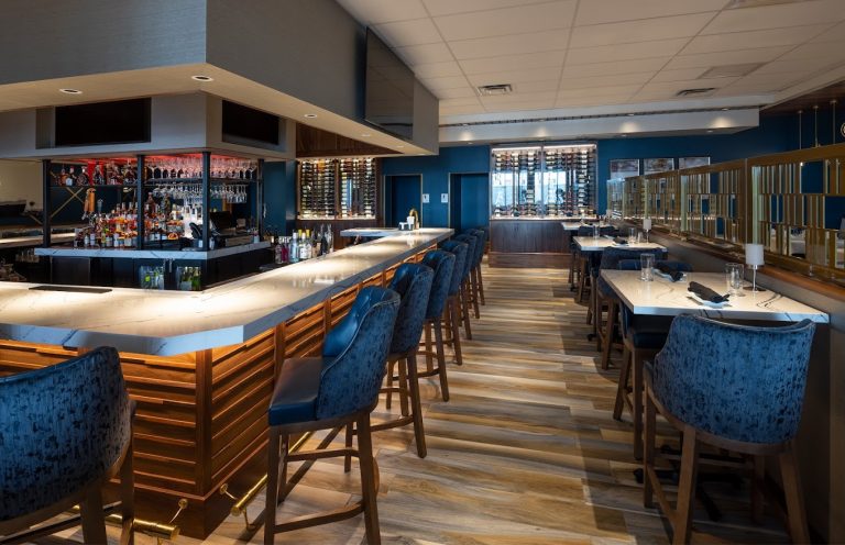 Ruths Chris Steak House long beach ca 768x496