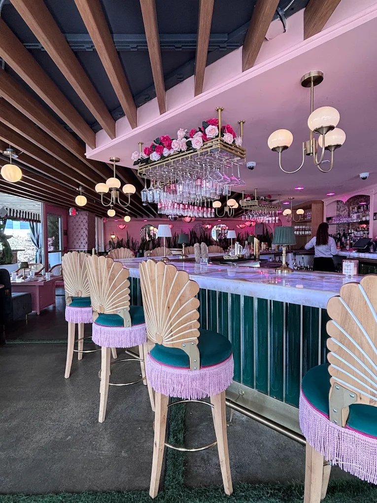 Nigels Waterfront Restaurant3 2